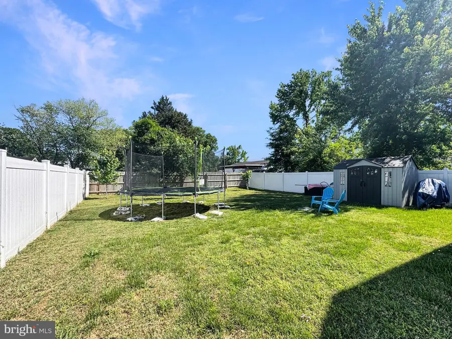 320 2nd St, Colonial Beach, VA 22443 - #3