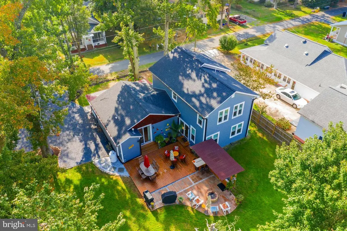 139 8th St, Colonial Beach, VA 22443 - #1