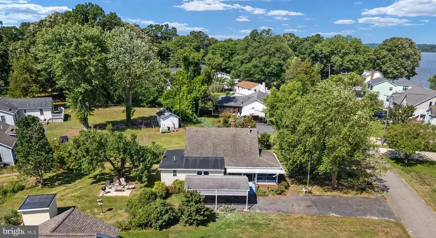 3304 Riverview Dr, Colonial Beach, VA 22443 - #2