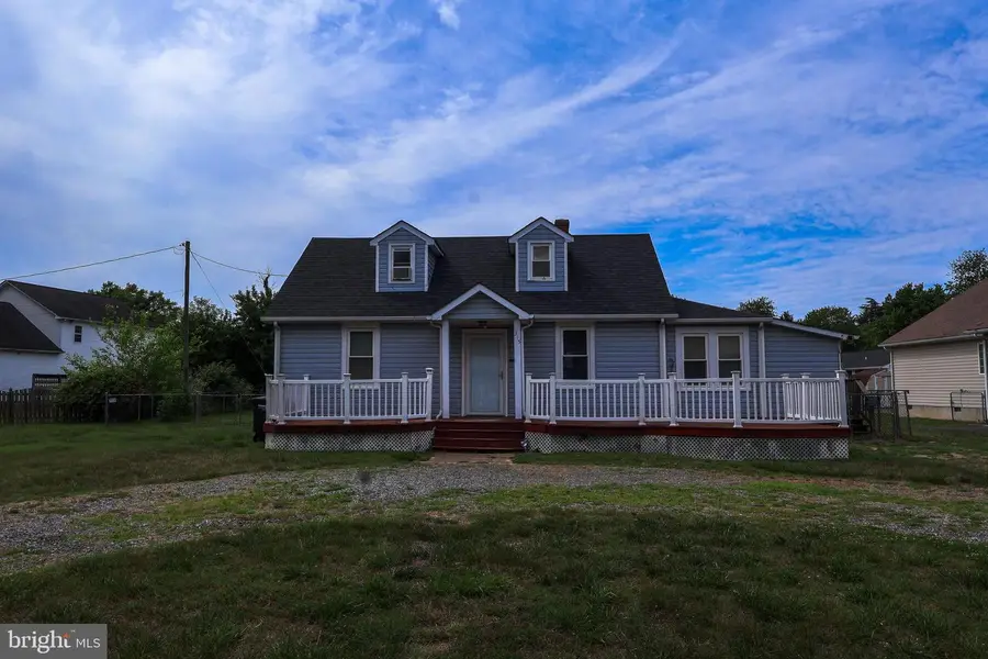 315 Cedar Ave, Colonial Beach, VA 22443 - #2