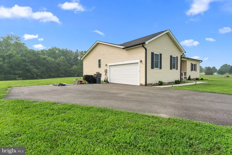 148 Matthews Cove Dr, Montross, VA 22520 - #3