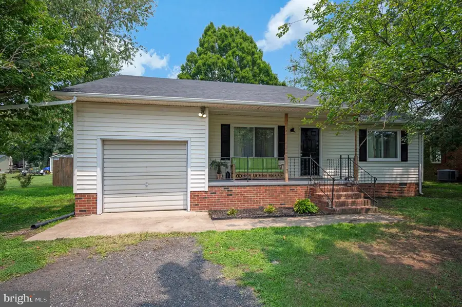 3003 Mckinney Blvd, Colonial Beach, VA 22443 - #2