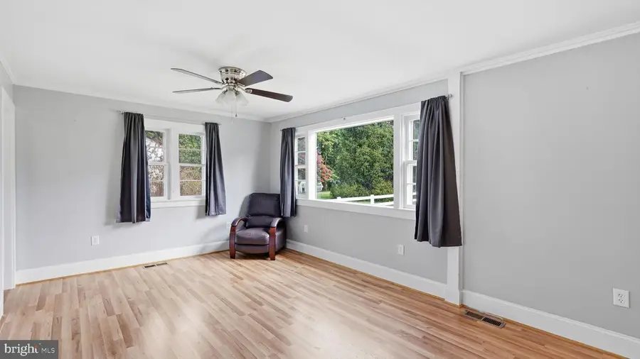 145 Carver St, Montross, VA 22520 - #3
