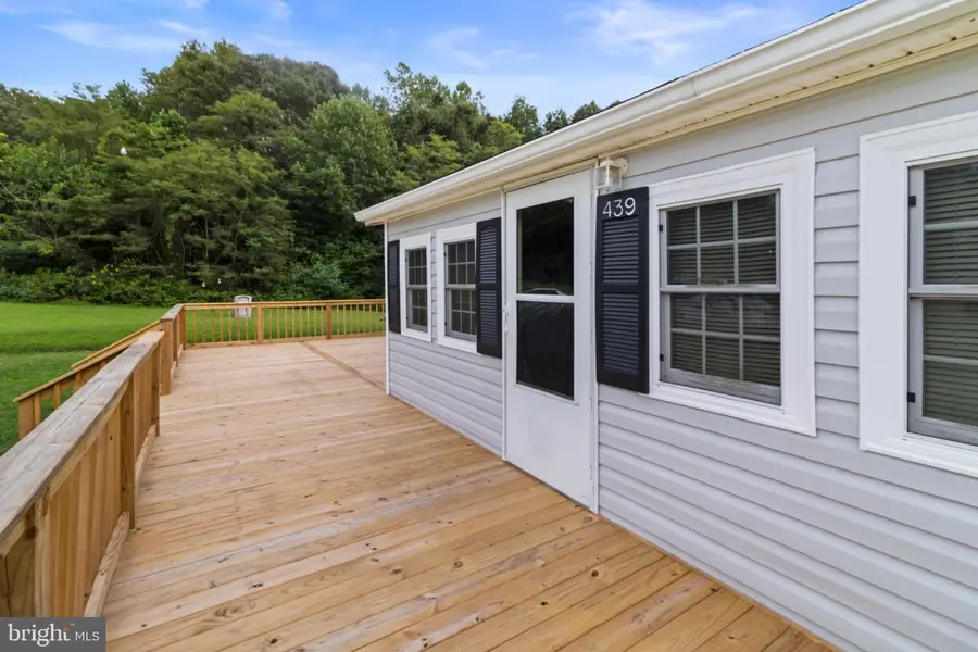 439 Sonnet Ln, Montross, VA 22520 - #3