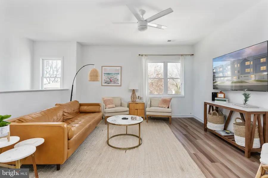 308 Douglas Ave, Colonial Beach, VA 22443 - #2