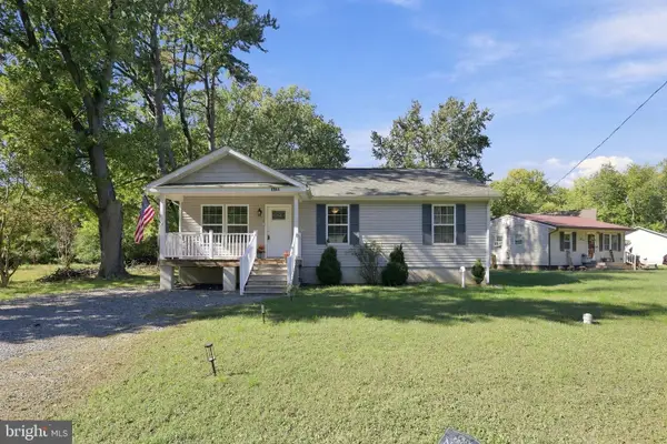 1044 Mattox Ave, COLONIAL BEACH, VA 22443