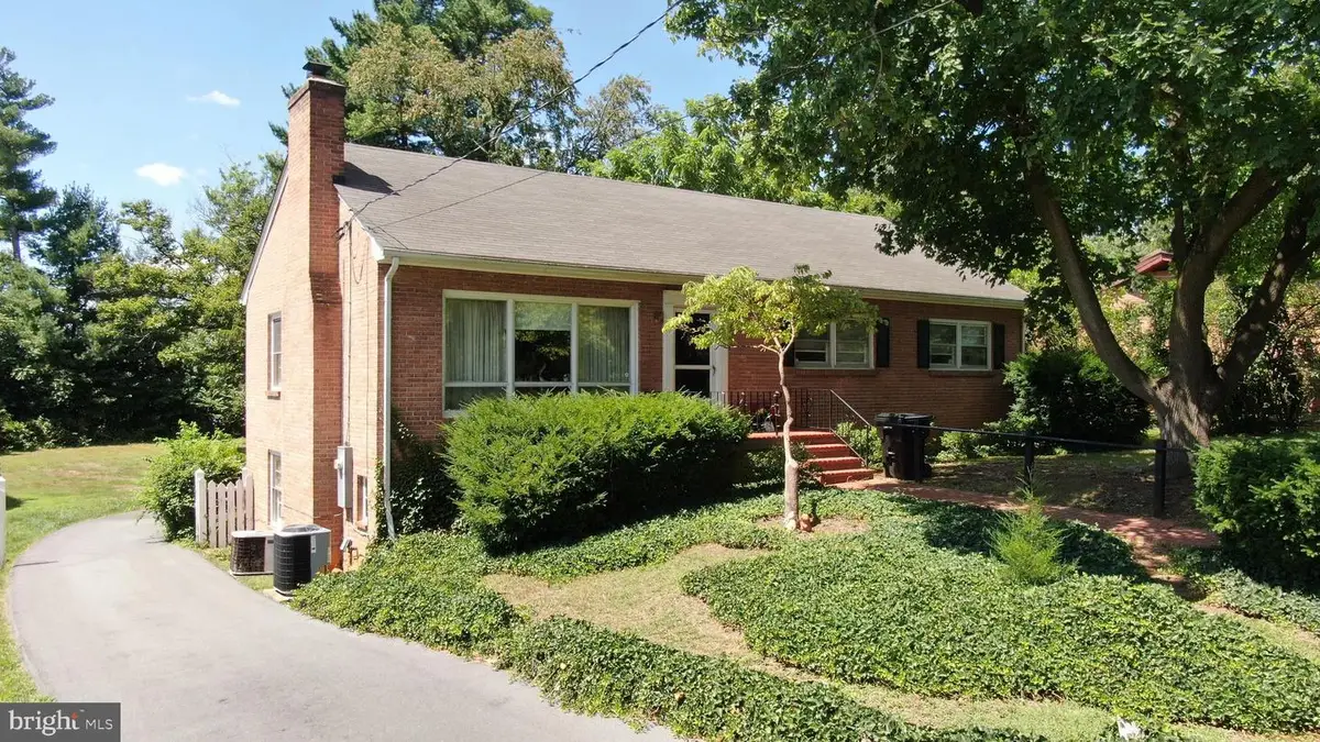 2717 Blue Ridge Ter, Winchester, VA 22601 - #1