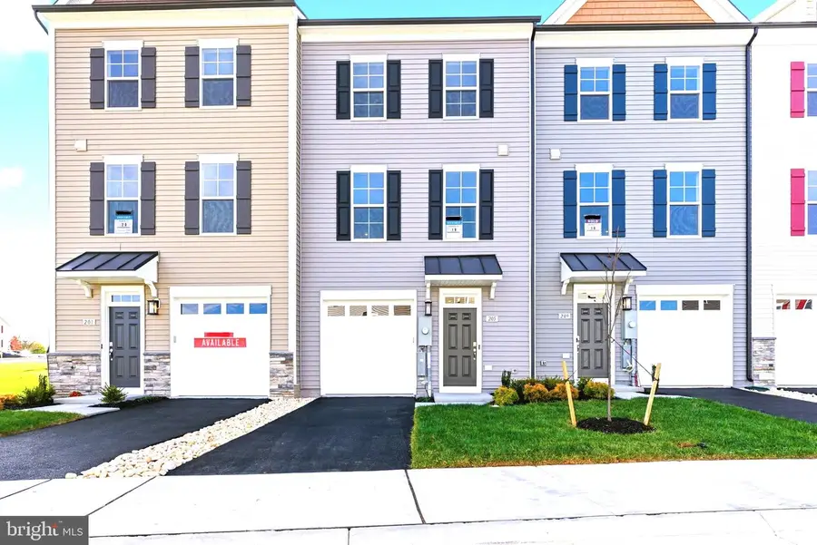 205 Monteith Dr, Winchester, VA 22601 - Image #2