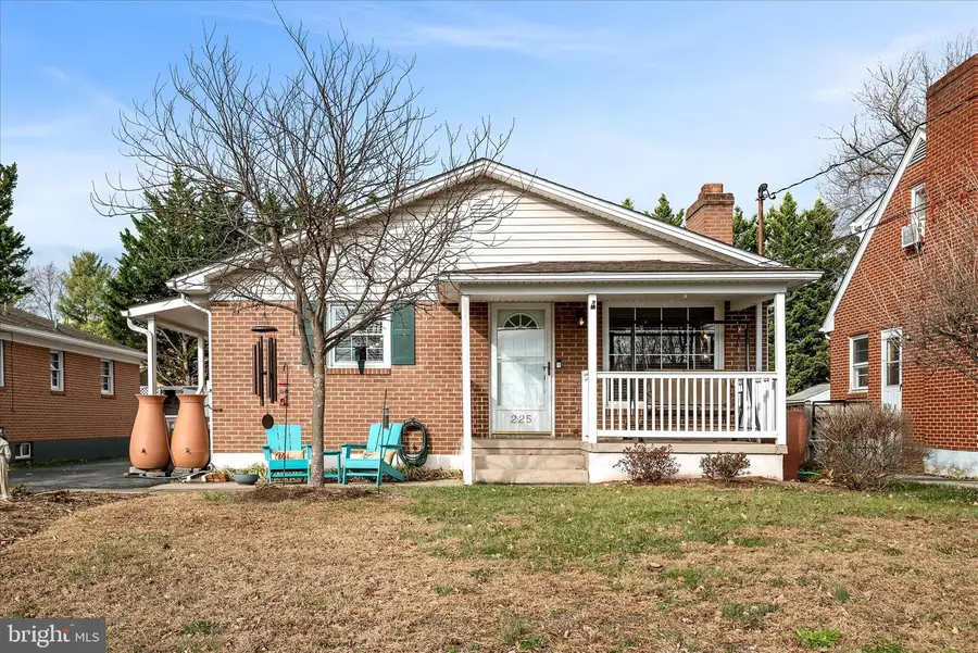 225 Fox Dr, Winchester, VA 22601 - Image #3
