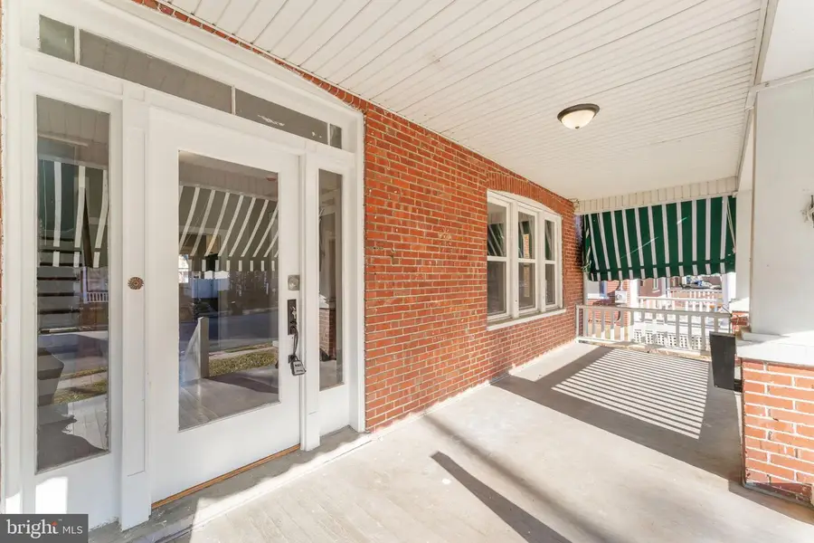 318 E Piccadilly St, Winchester, VA 22601 - Image #3