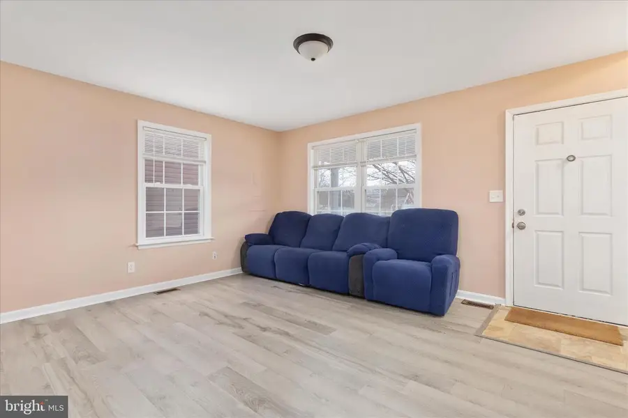 534 N Kent St, Winchester, VA 22601 - Image #2