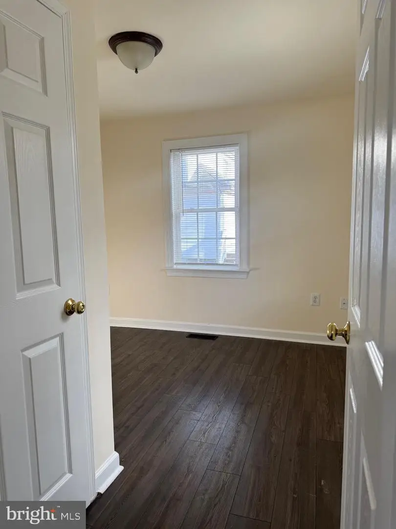 405 1/2 Elm St, Winchester, VA 22601 - Image #2