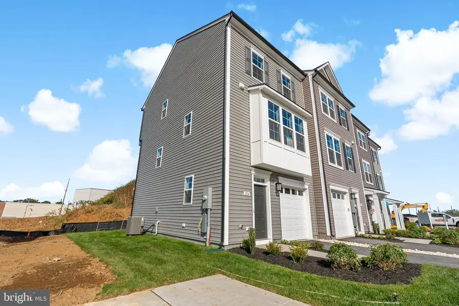 214 Monteith Dr, Winchester, VA 22601 - Image #2