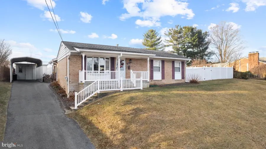 945 Allen Dr, Winchester, VA 22601 - Image #3