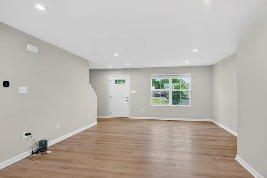 310 Longview Ave, Winchester, VA 22601 - #3