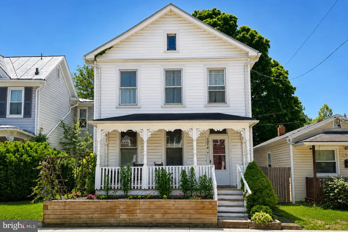 307-1/2 E Piccadilly St, Winchester, VA 22601 - #1