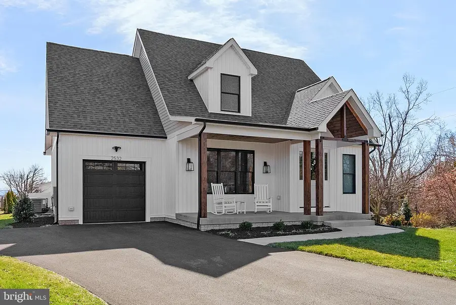 2532 Middle Rd, Winchester, VA 22601 - #3