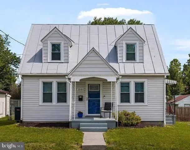 1044 Orchard Ave, Winchester, VA 22601 - #1