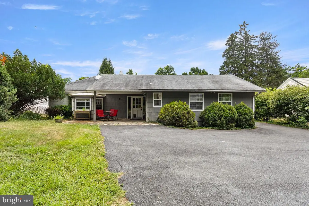 443 Fairmont Ave, Winchester, VA 22601 - #1