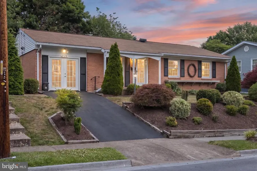 936 Allen Dr, Winchester, VA 22601 - #2