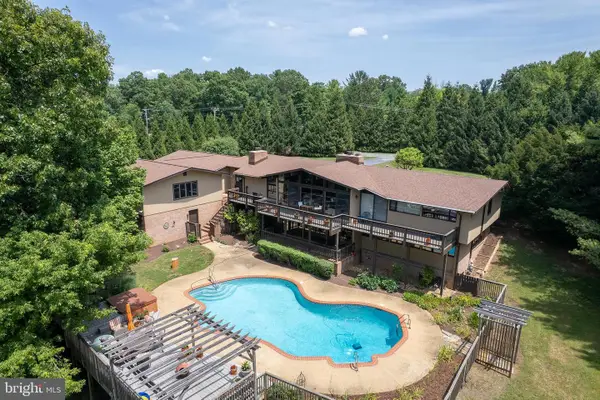 517 Merrimans Ln, WINCHESTER, VA 22601