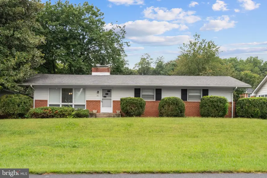 501 Fox Dr, Winchester, VA 22601 - #2