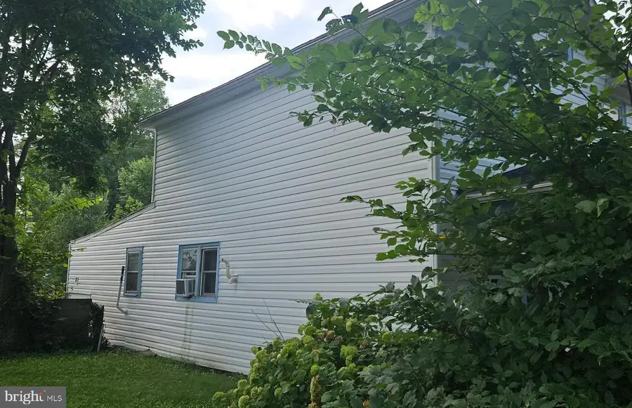 328 Smithfield Ave, Winchester, VA 22601 - #2