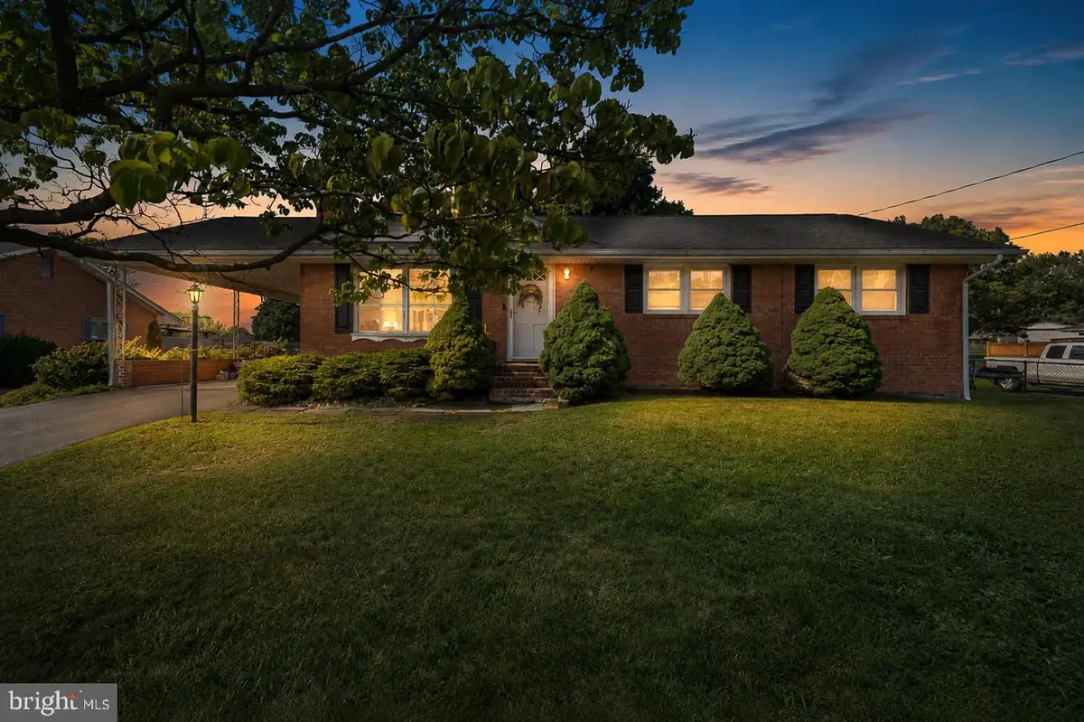413 Superior Ave, Winchester, VA 22601 - #1