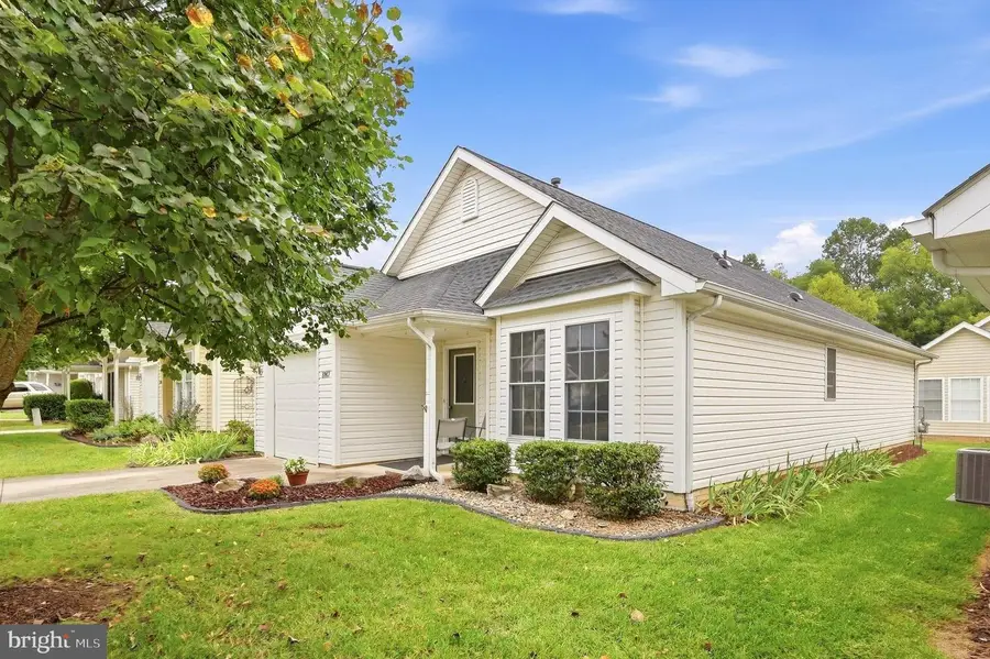 1847 Melvor Ln, Winchester, VA 22601 - #3