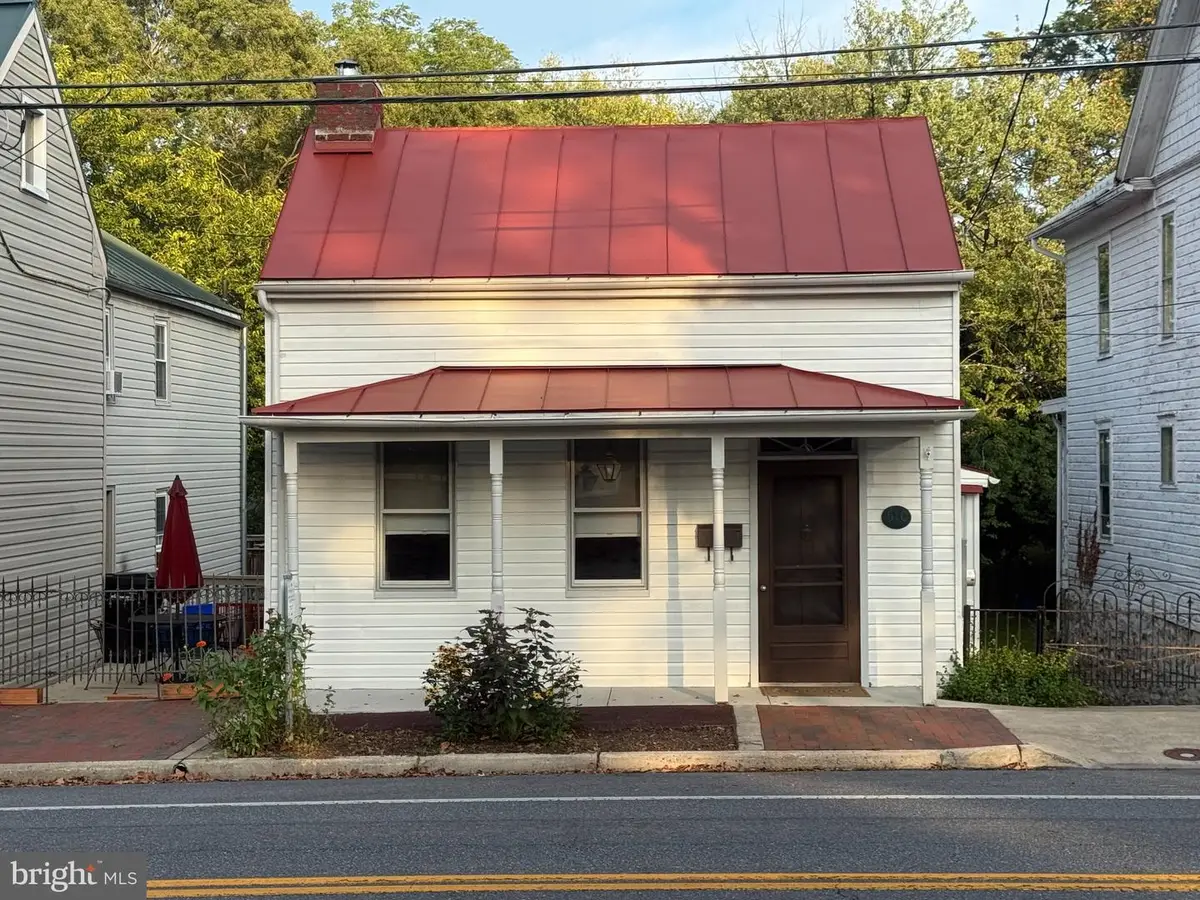 510 S Cameron St, Winchester, VA 22601 - #1