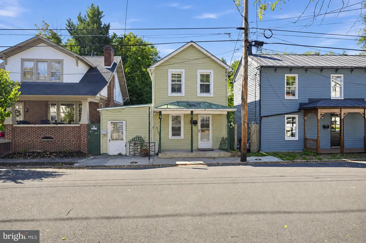 23 E Germain St, Winchester, VA 22601 - #1