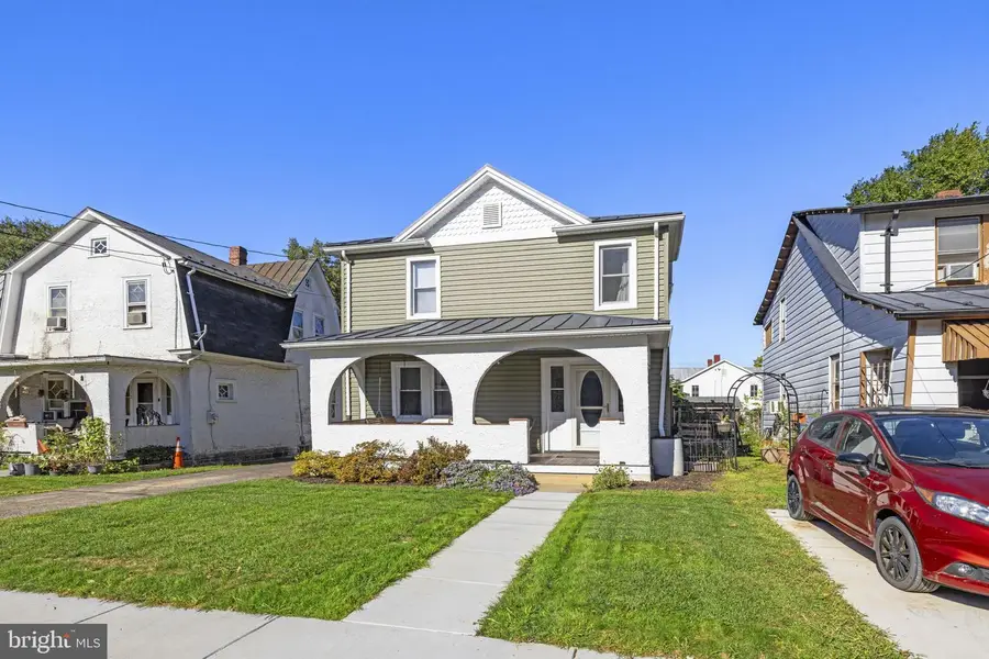 338 E Piccadilly St, Winchester, VA 22601 - #3