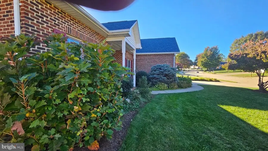 827 Buckner Dr, Winchester, VA 22601 - #3