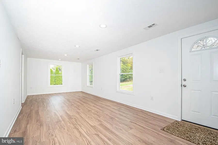 26 Ridgedale Ln, Front Royal, VA 22630 - Image #3