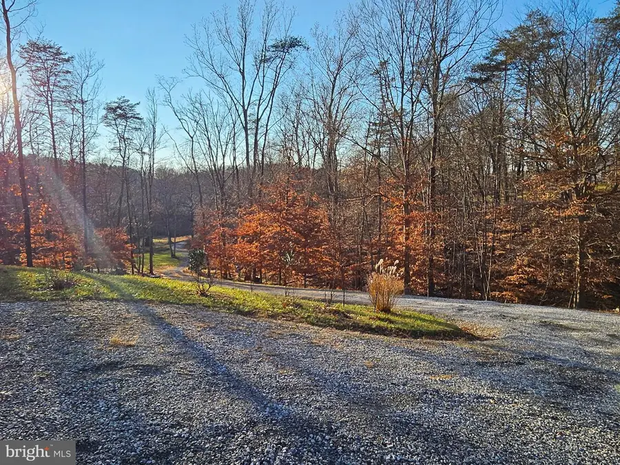 1152 Blue Mountain Rd, Front Royal, VA 22630 - Image #2