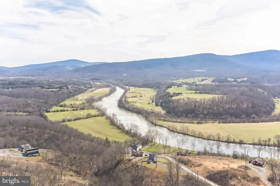 261 Sunset Village Rd, Front Royal, VA 22630 - Image #3