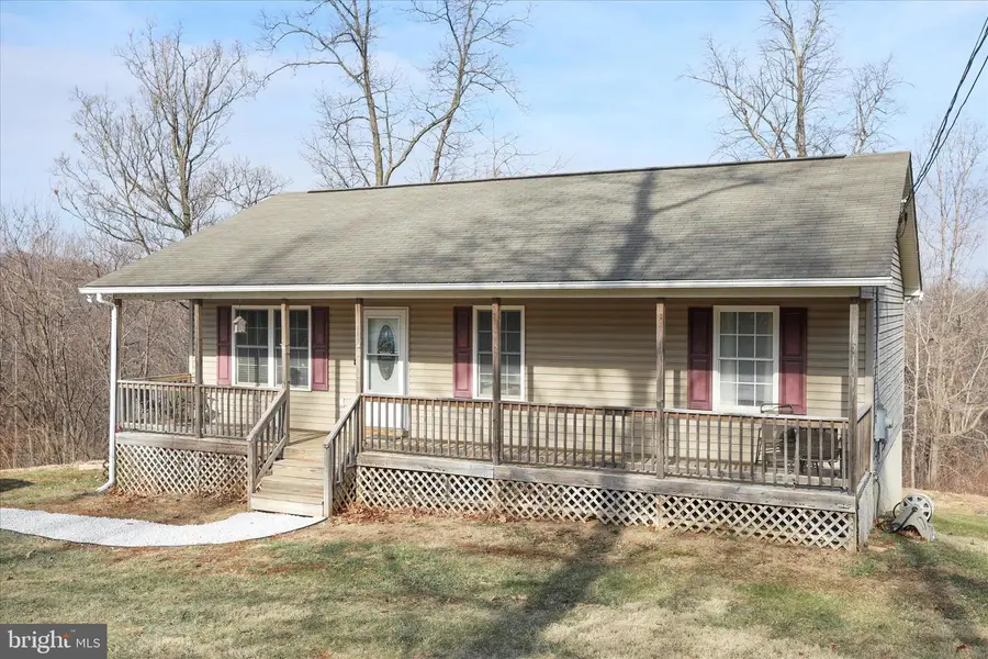 40 Lookout Point Way, Linden, VA 22642 - #3
