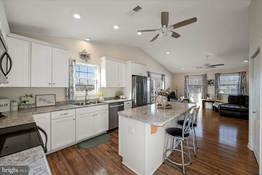 412 Belair Ave, Front Royal, VA 22630 - Image #2