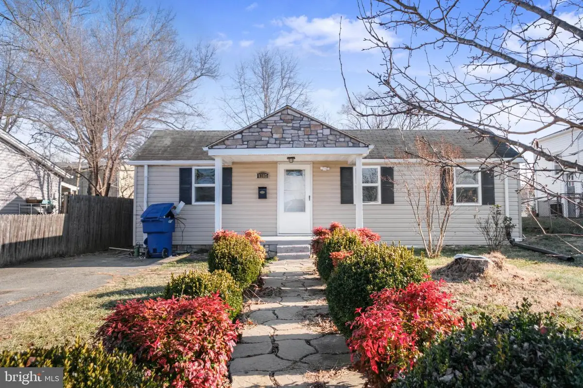 1307 Monroe Ave, Front Royal, VA 22630 - Image #1