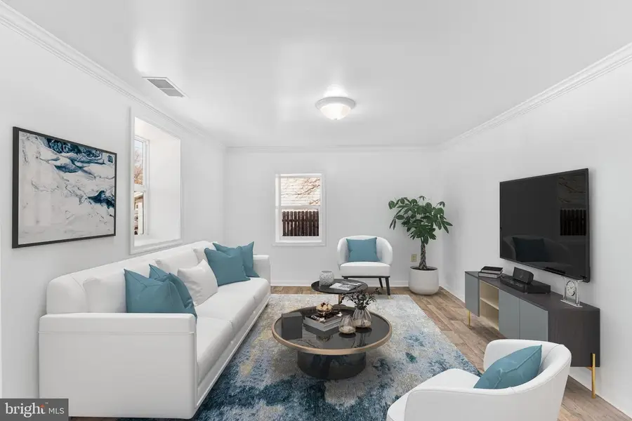 1307 Monroe Ave, Front Royal, VA 22630 - Image #2