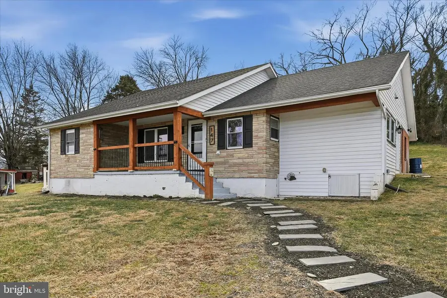 147 W Duck St, Front Royal, VA 22630 - Image #2