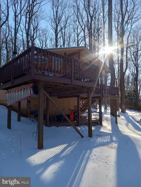 155 Pee Wee Ln, LINDEN, VA 22642