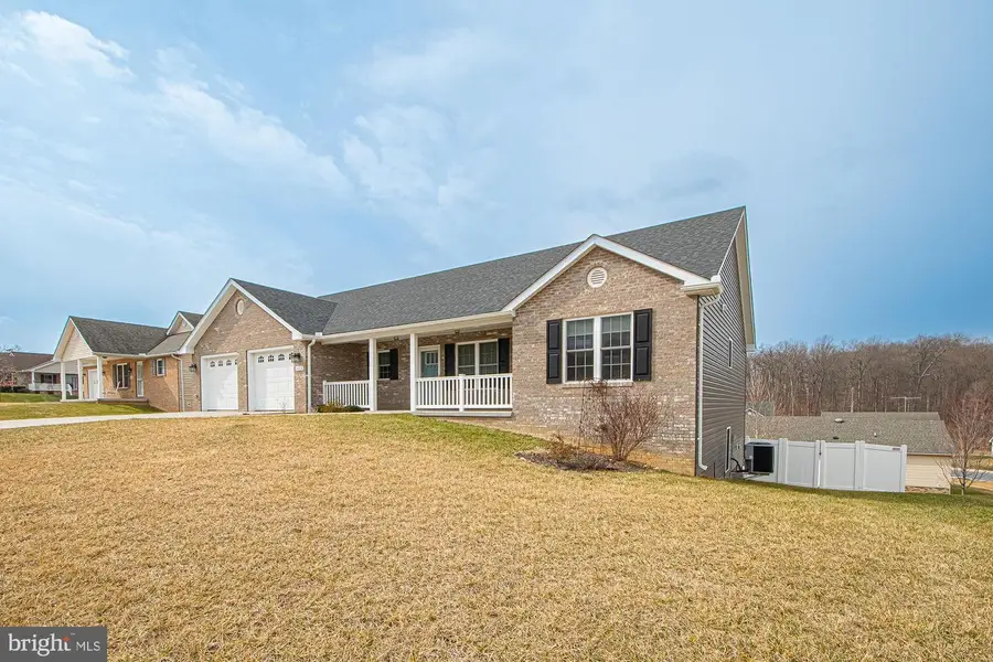 1123 Ewell St, Front Royal, VA 22630 - #2