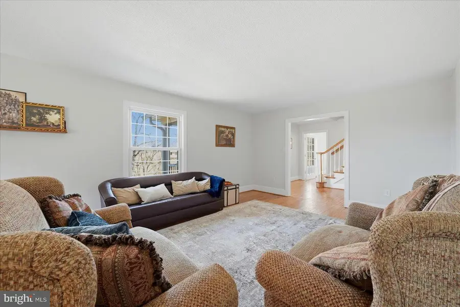 420 Luray Ave, Front Royal, VA 22630 - #2