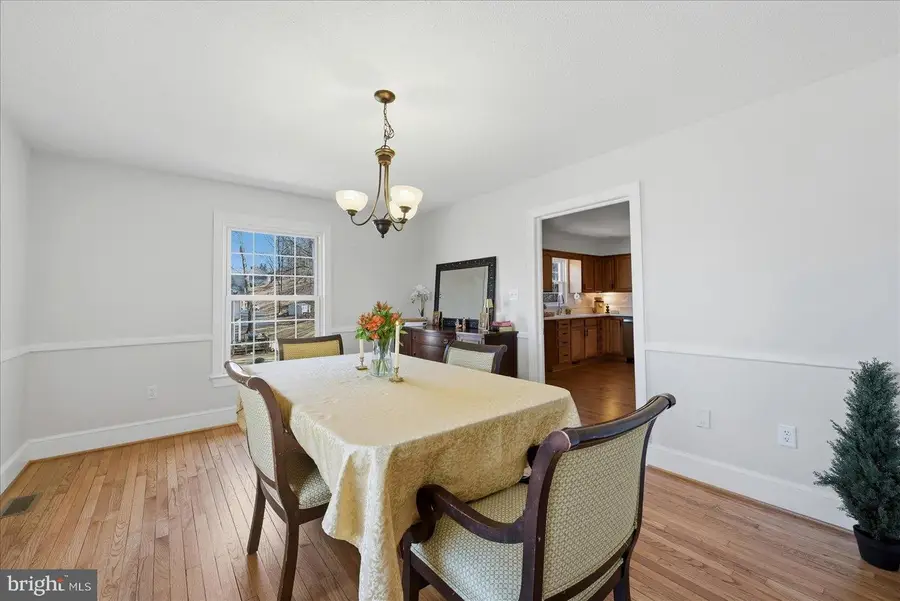 420 Luray Ave, Front Royal, VA 22630 - #3