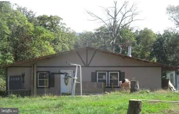 704 Western Ln, Front Royal, VA 22630 - #2