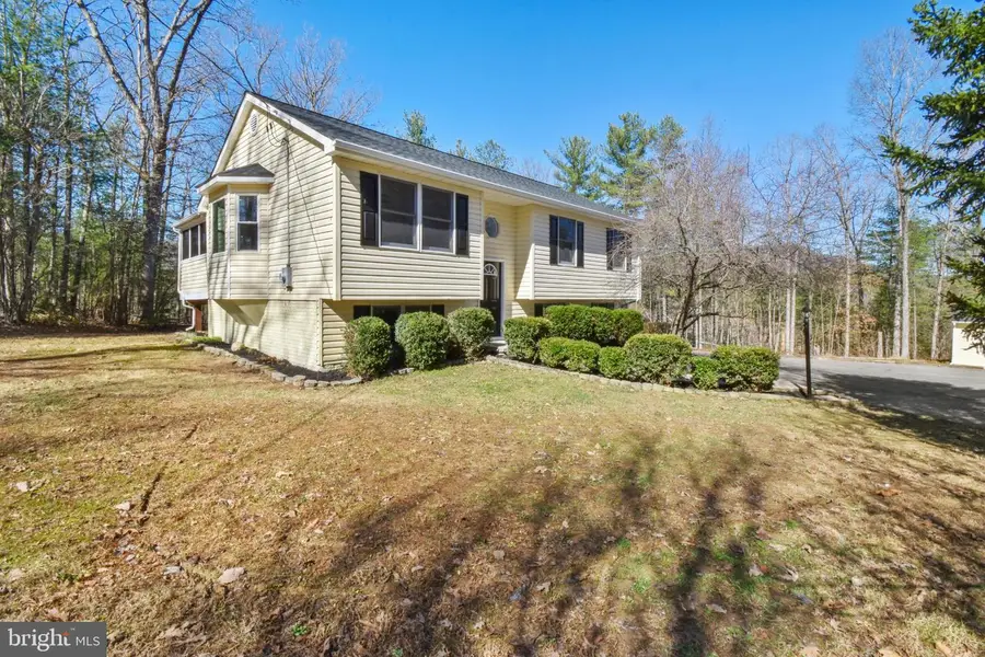 247 Hickory Rd, Front Royal, VA 22630 - #2