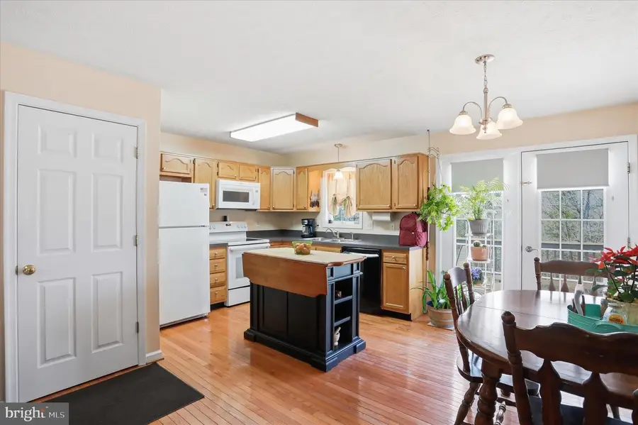 1158 Drummer Hill Rd, Front Royal, VA 22630 - #2