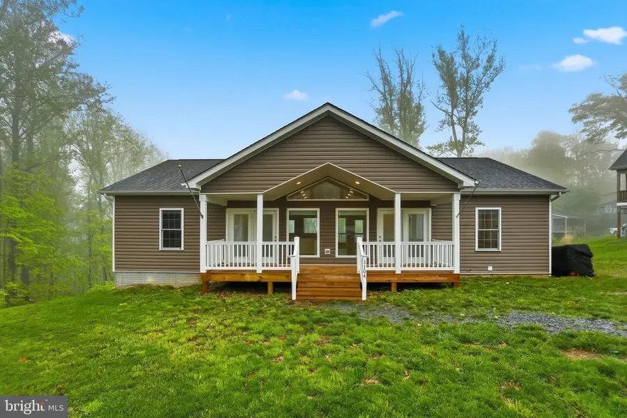1104 High Top Rd, Linden, VA 22642 - #2