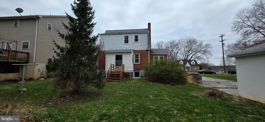 411 Kerfoot Ave, Front Royal, VA 22630 - #2